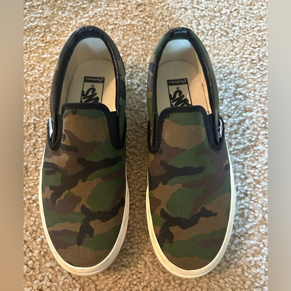 Vans Camouflage Slip-On Shoes - like new!
